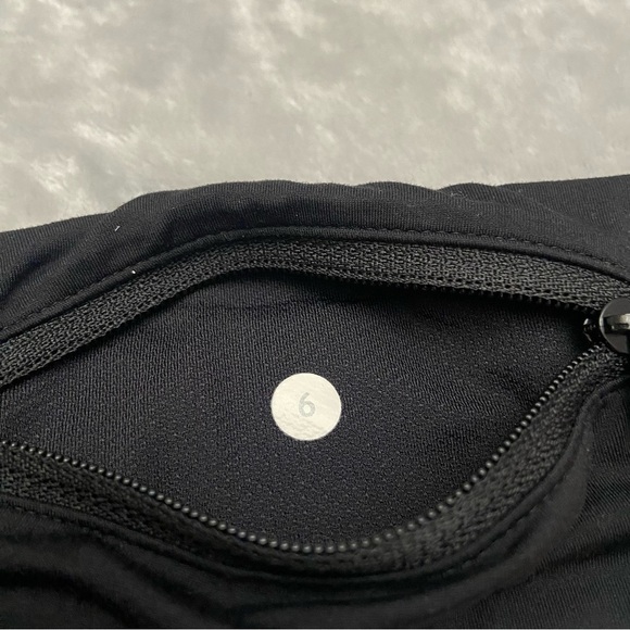 Lululemon Run: Speed Short *4-way Stretch Dottie Dash Grain Black 28764 - Picture 13 of 14